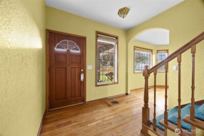 4802 51st Street Ct E, Tacoma, WA 98443 - Photo 4