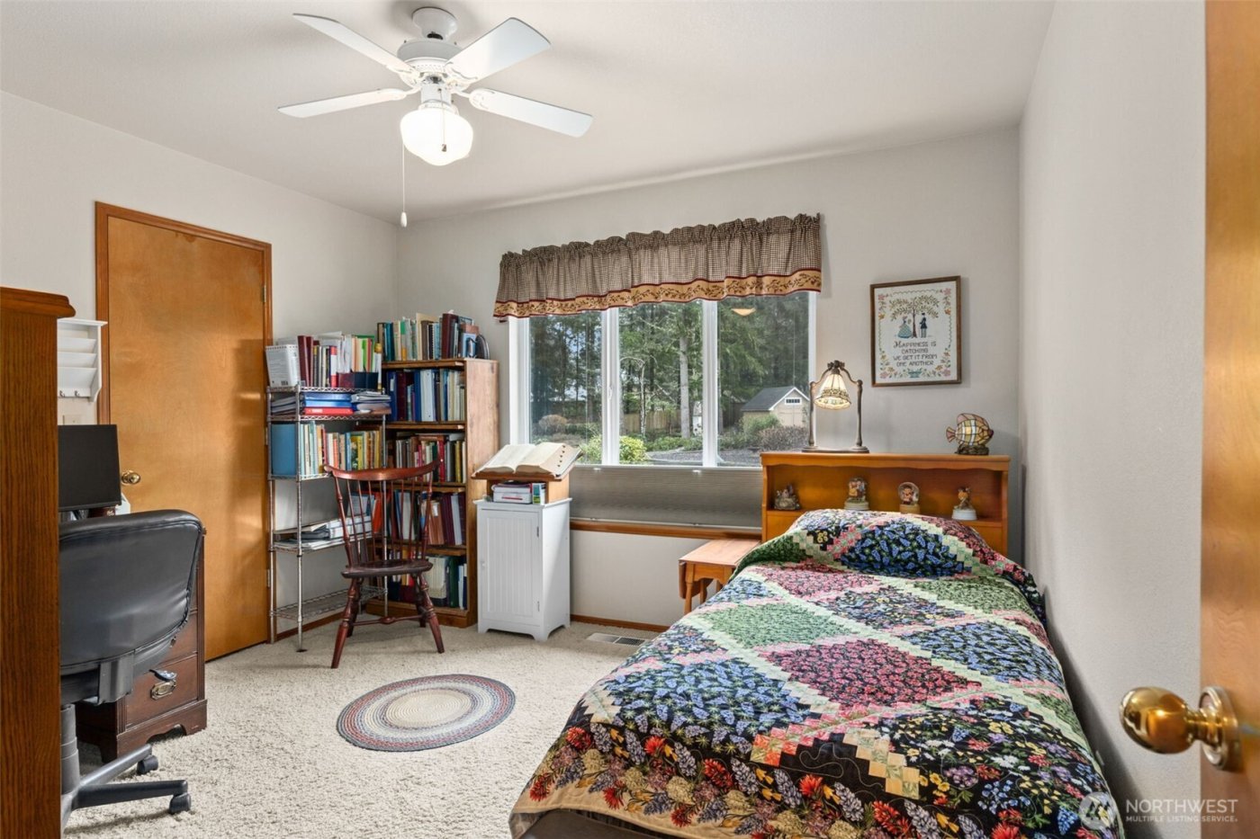 7206 Deerfield Park Drive NE, Olympia, WA 98516