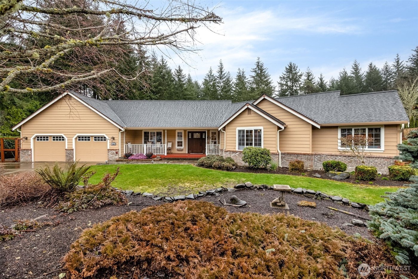 7206 Deerfield Park Drive NE, Olympia, WA 98516