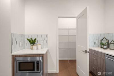 15768 NE 14th Terrace , Bellevue, WA 98008 - Photo 11
