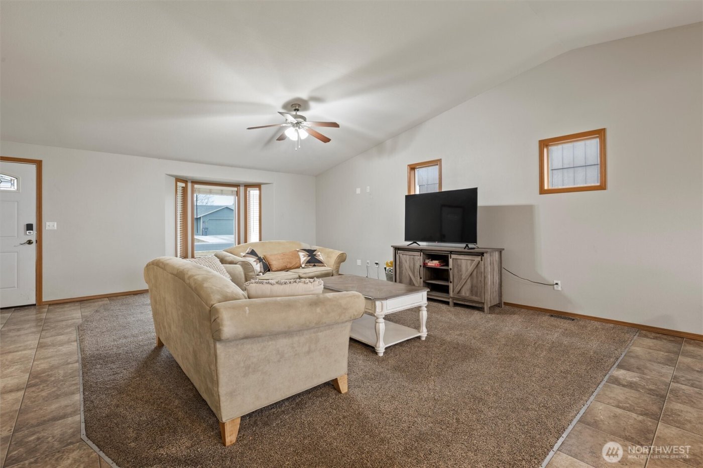 682 L St SE, Ephrata, WA 98823