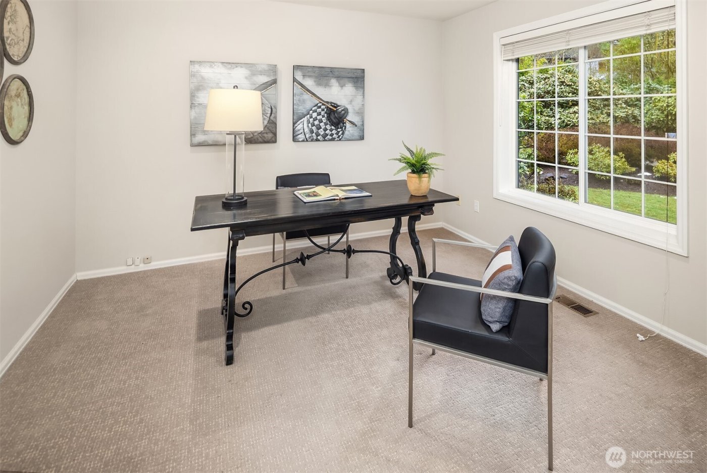 2821 252nd Avenue SE, Sammamish, WA 98075