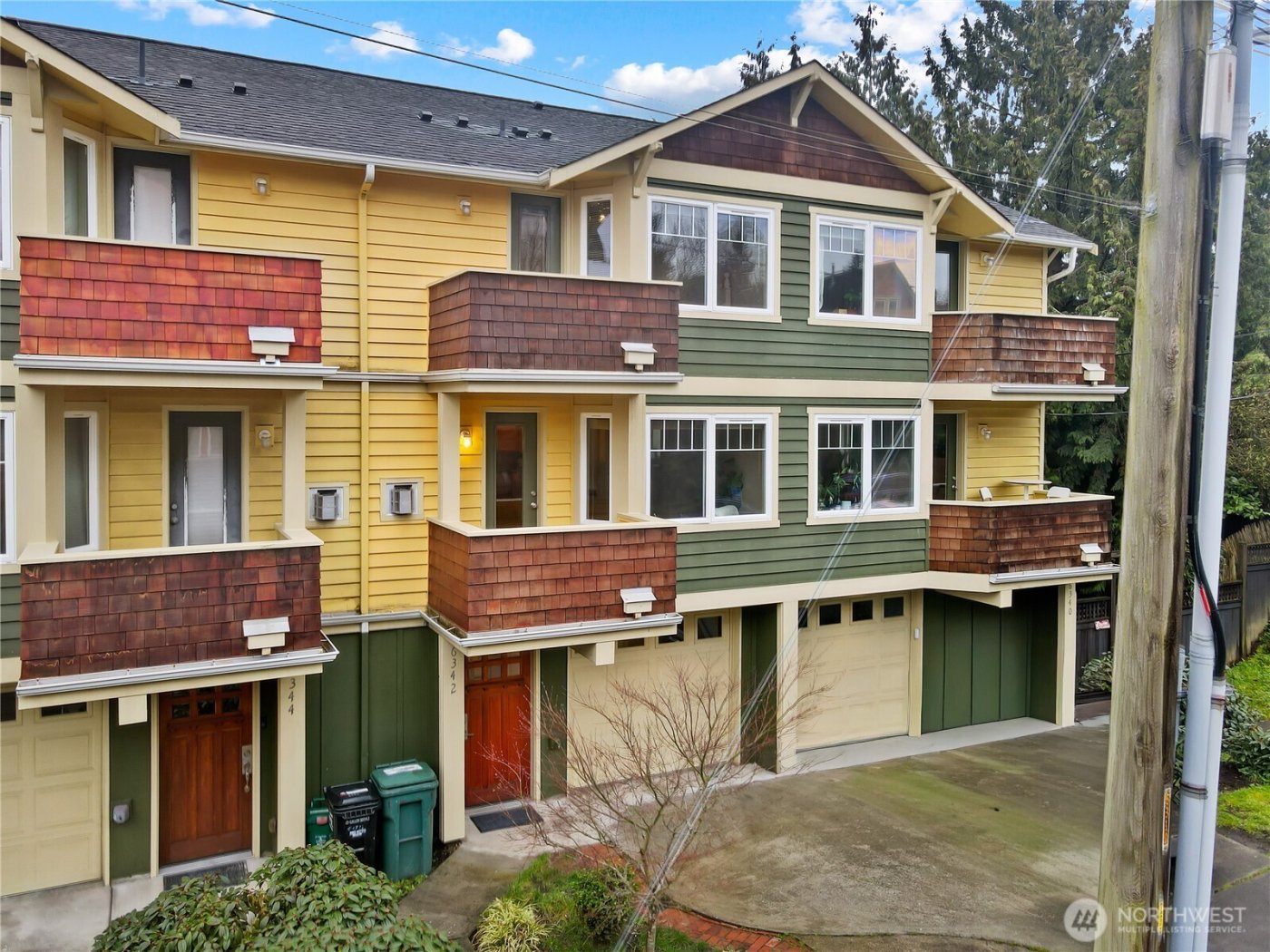 6342 5th Ave NE, Seattle, WA 98115