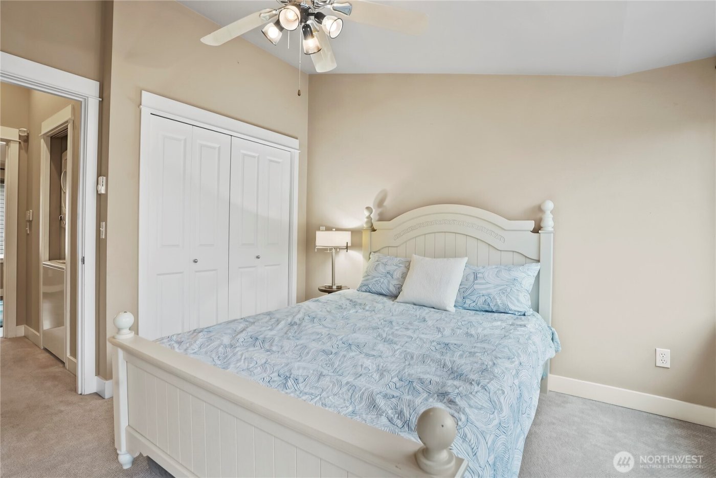 6342 5th Ave NE, Seattle, WA 98115