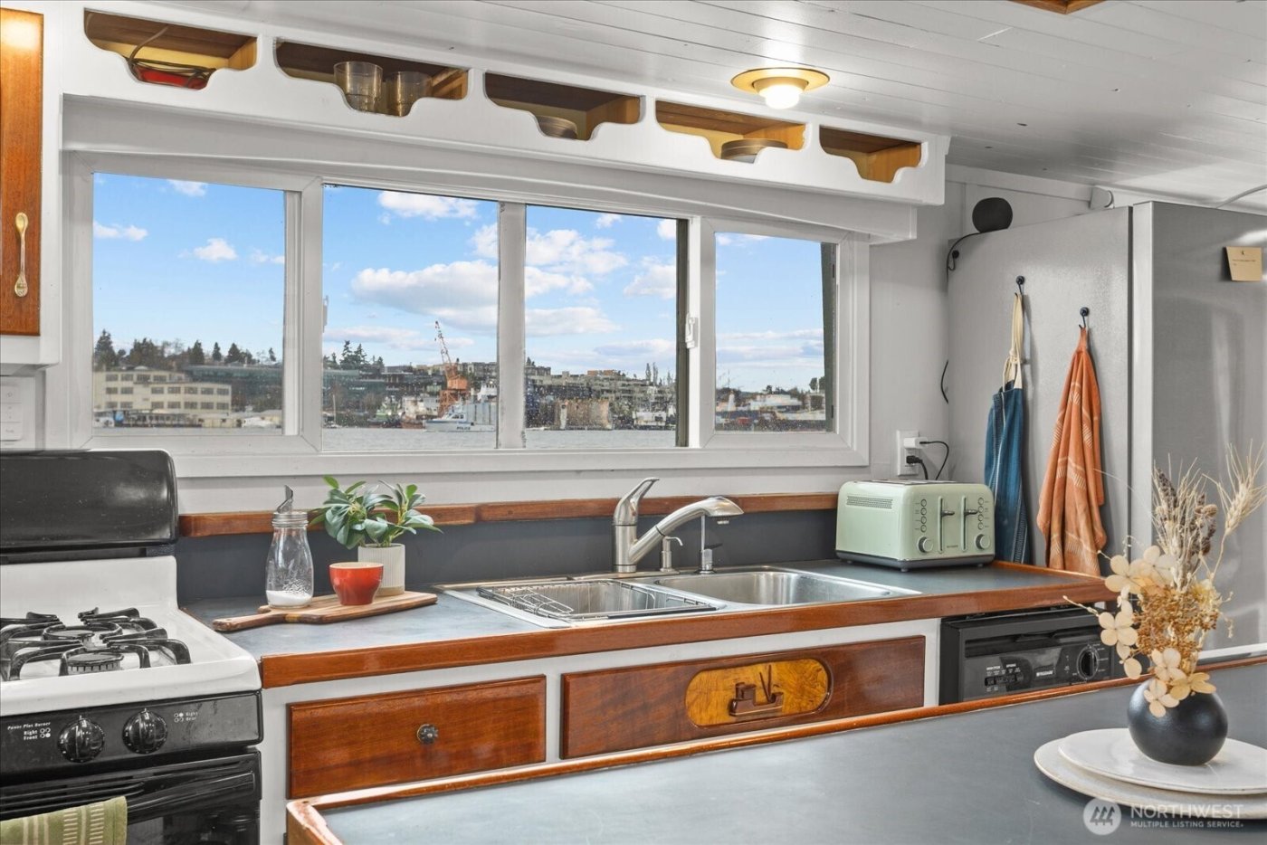 2706 Westlake Avenue N #01A, Seattle, WA 98109