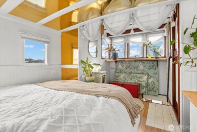 2706 Westlake Avenue N #01A, Seattle, WA 98109 - Photo 23