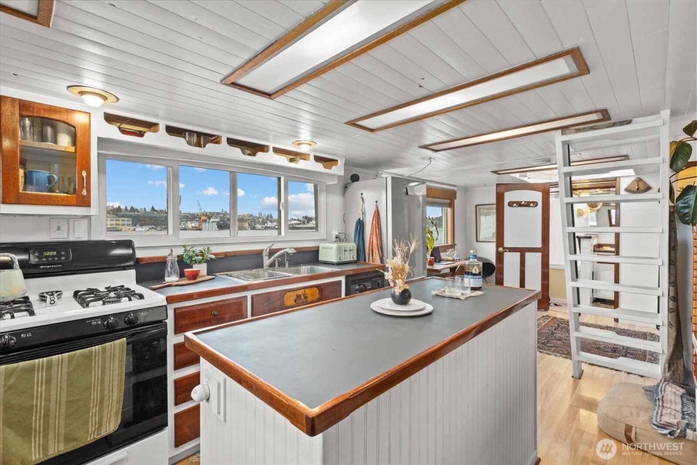 2706 Westlake Avenue N #01A, Seattle, WA 98109