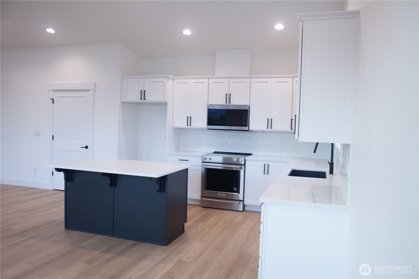 146 33rd Street , East Wenatchee, WA 98802