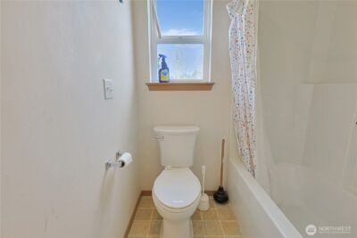 13929 Mariposa Lane SE, Yelm, WA 98597 - Photo 20