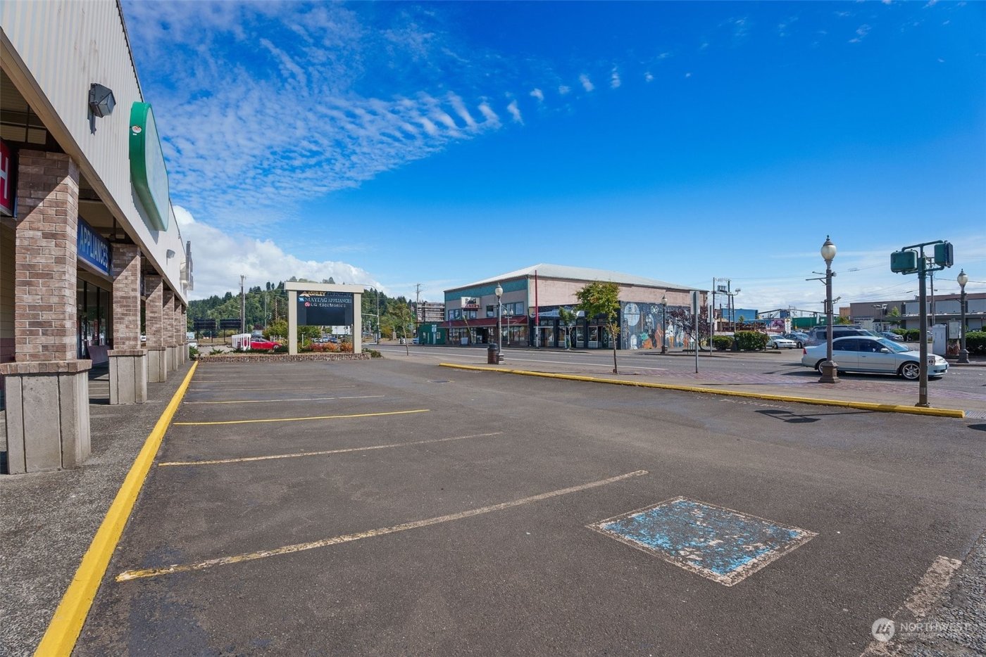 400 E Wishkah Street , Aberdeen, WA 98520