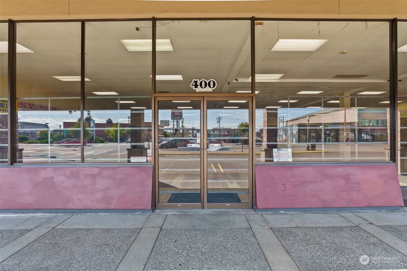 400 E Wishkah Street , Aberdeen, WA 98520