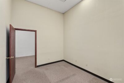 400 E Wishkah Street , Aberdeen, WA 98520 - Photo 21