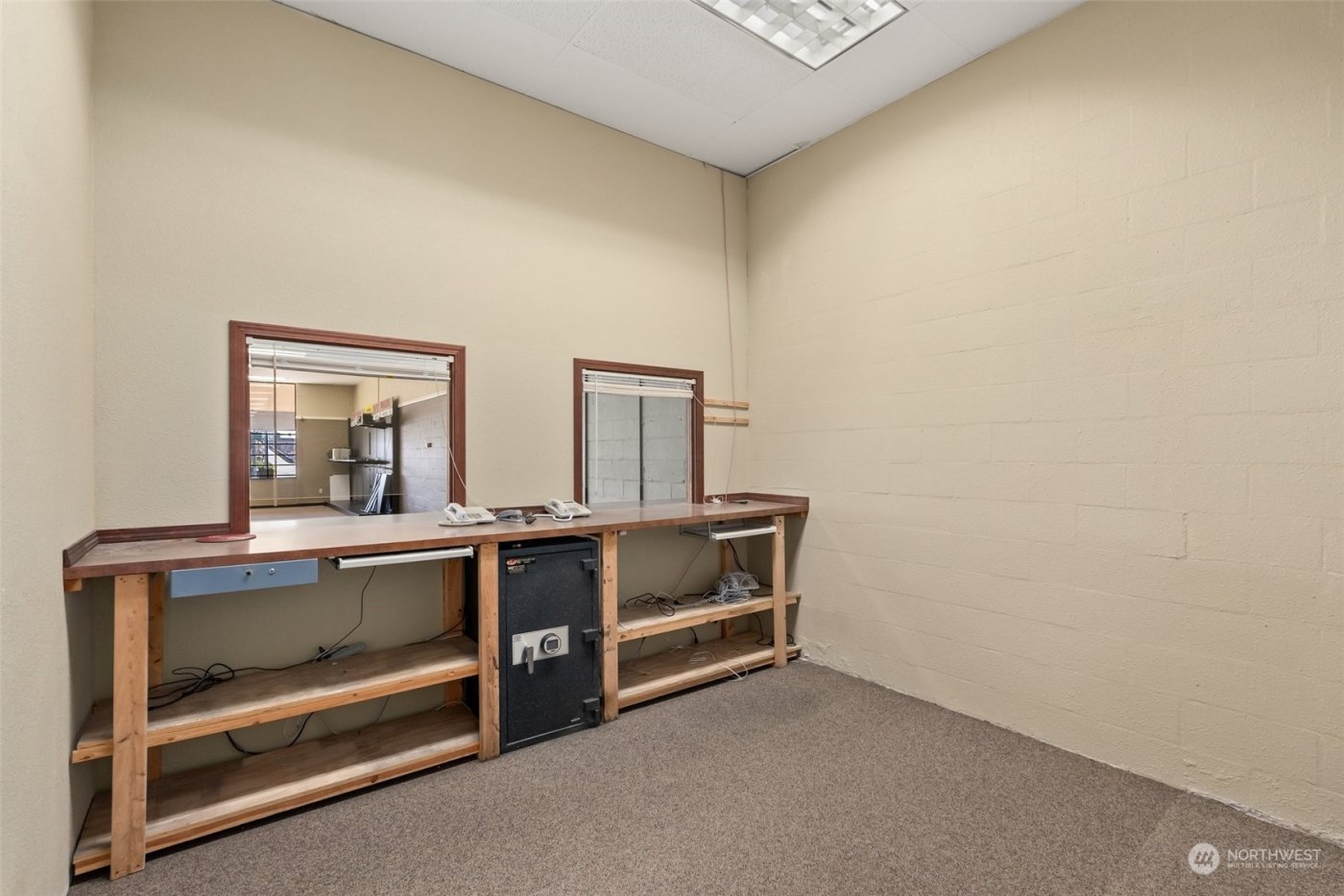 400 E Wishkah Street , Aberdeen, WA 98520