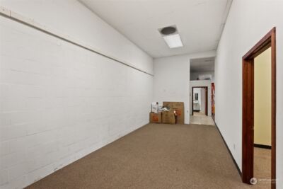 400 E Wishkah Street , Aberdeen, WA 98520 - Photo 25