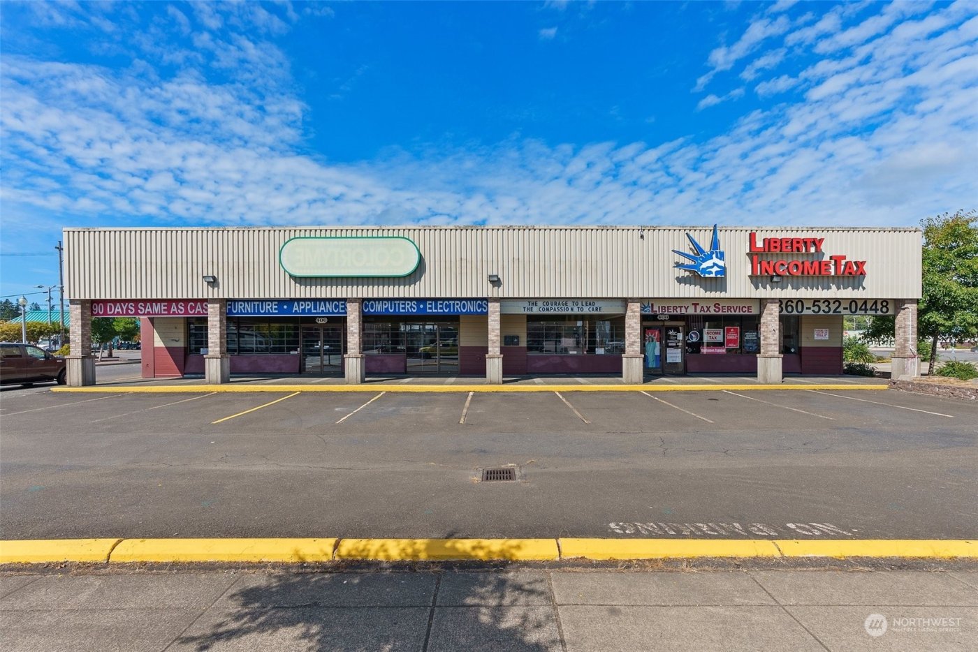 400 E Wishkah Street , Aberdeen, WA 98520