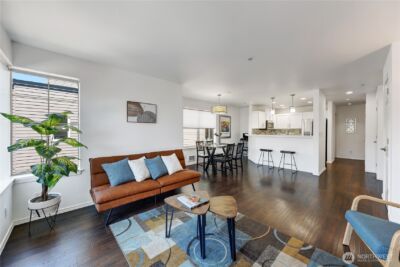 4026 Stone Way N #501, Seattle, WA 98103 - Photo 2