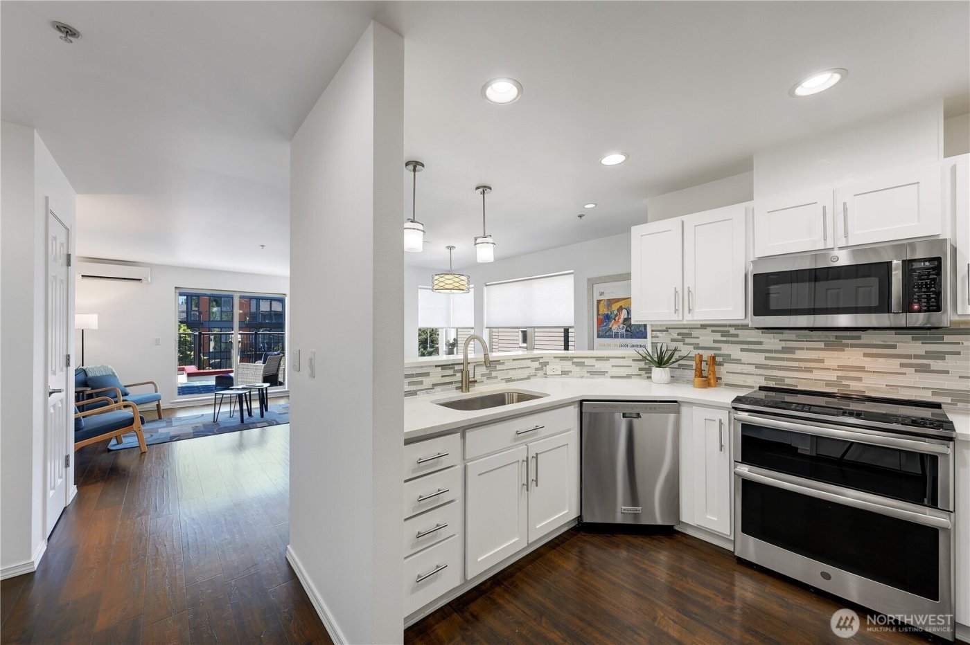 4026 Stone Way N #501, Seattle, WA 98103