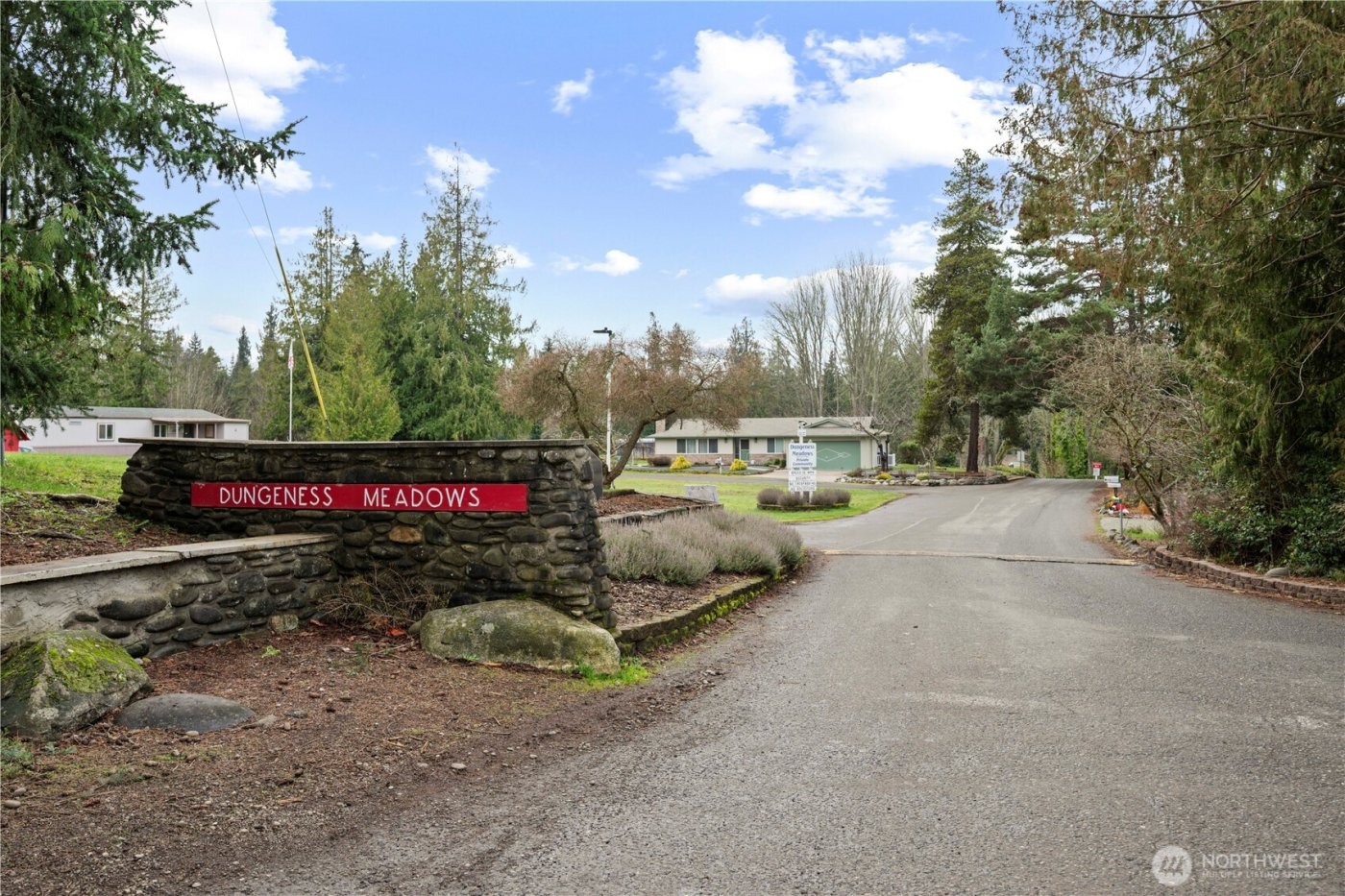 314 Dungeness Meadows , Sequim, WA 98382