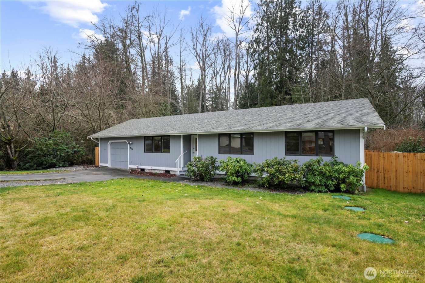 314 Dungeness Meadows , Sequim, WA 98382