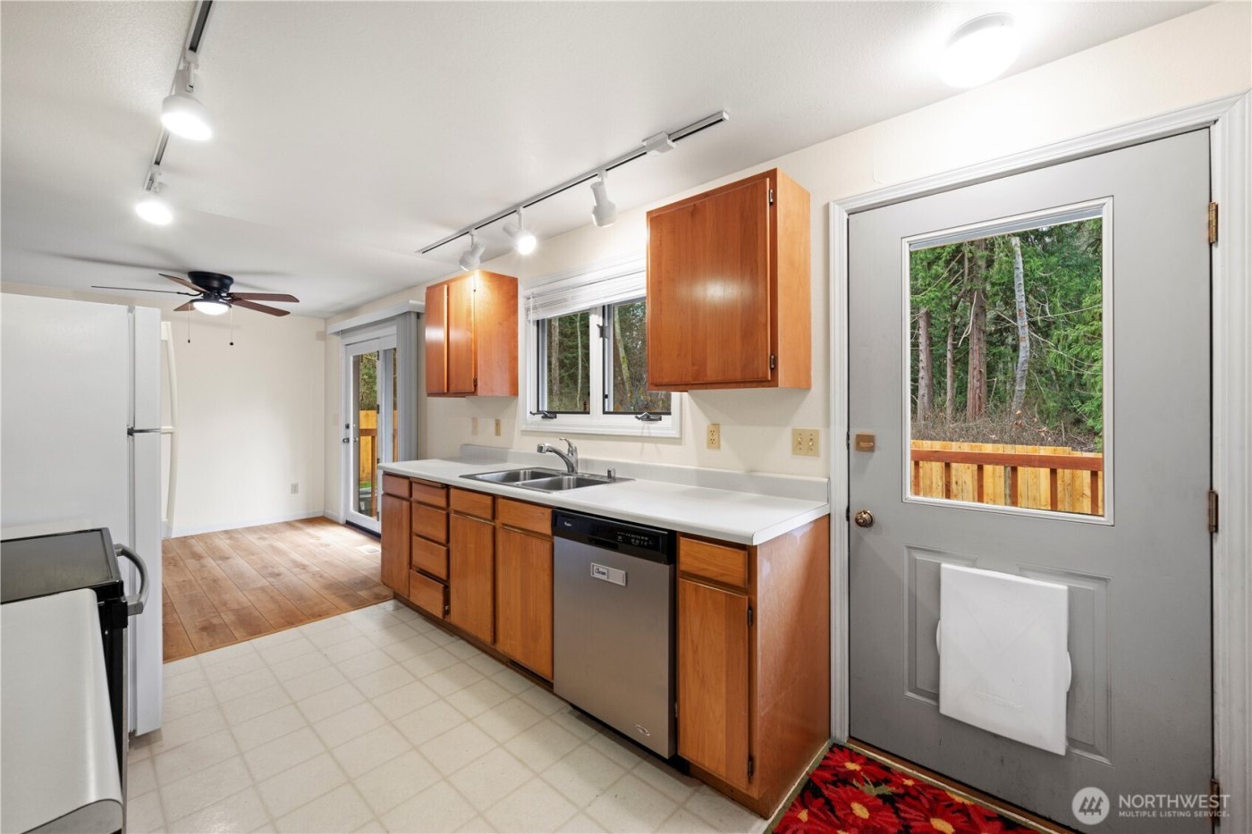 314 Dungeness Meadows , Sequim, WA 98382