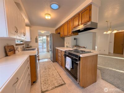 112 Eagle Glen Court , Eatonville, WA 98328 - Photo 7