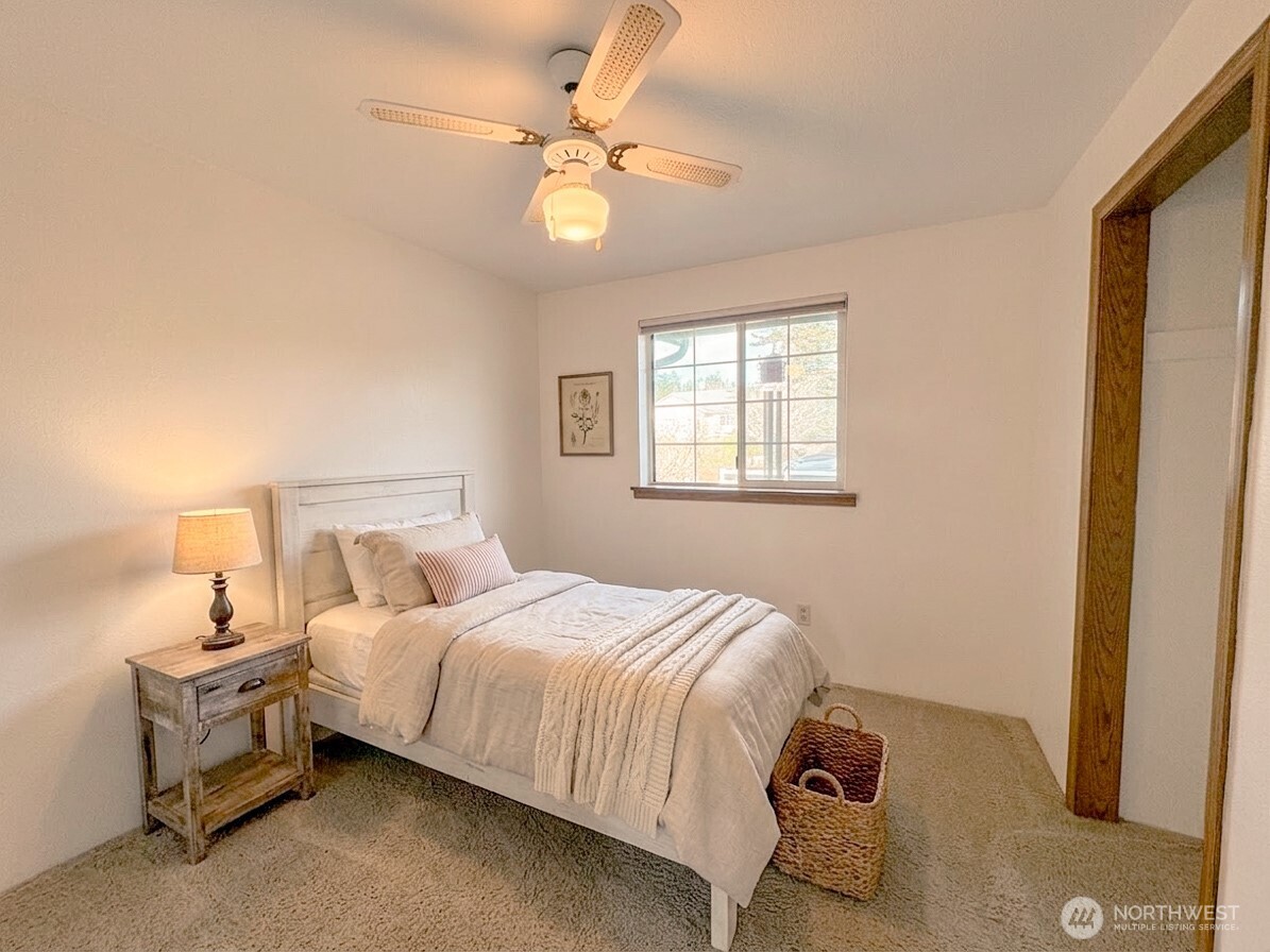 112 Eagle Glen Court , Eatonville, WA 98328