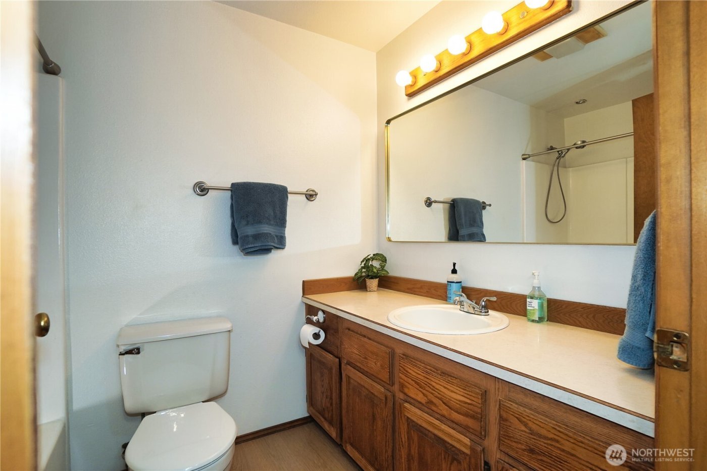 26918 262nd Avenue SE, Ravensdale, WA 98051