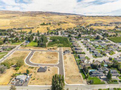 3233 NW Chadwick (Lot 34) Loop , East Wenatchee, WA 98802