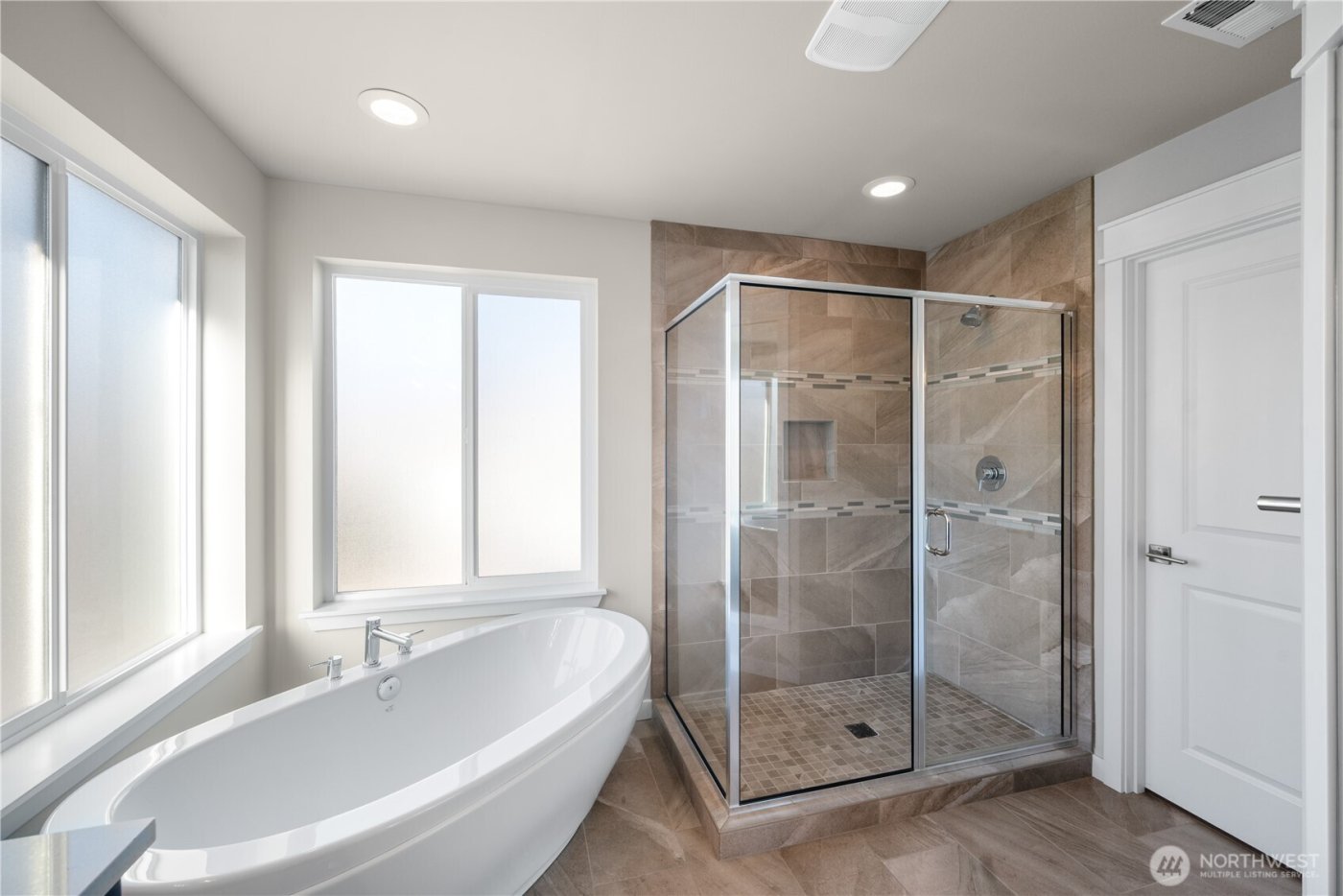 26925 230th Place SE, Maple Valley, WA 98038