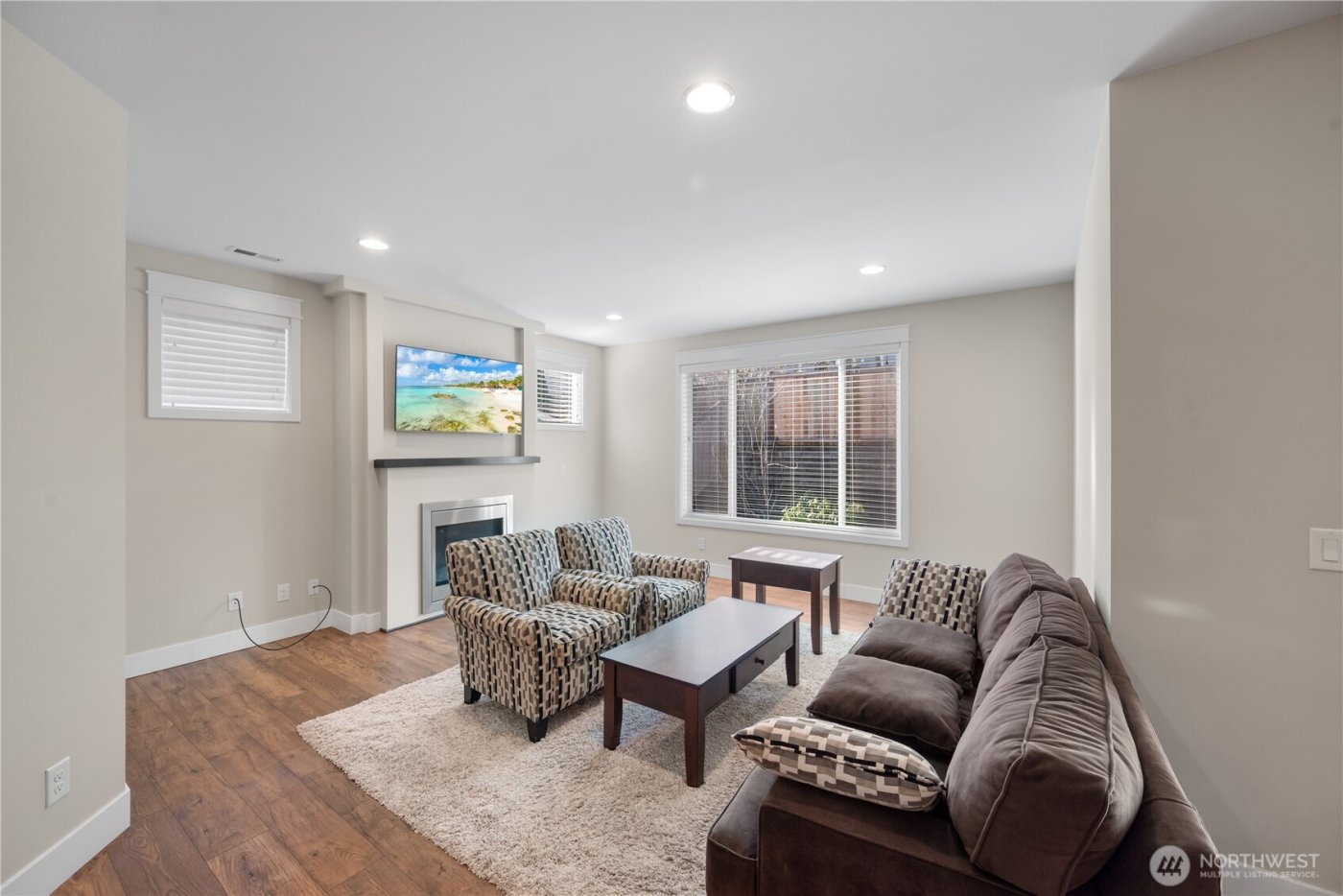 26925 230th Place SE, Maple Valley, WA 98038