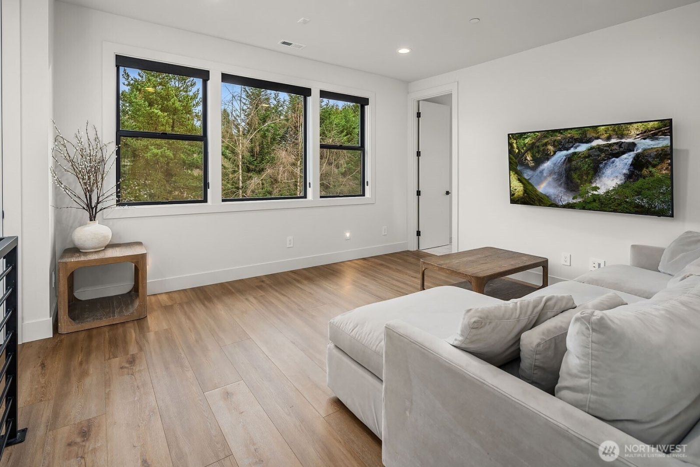 16902 141st Place NE, Woodinville, WA 98072