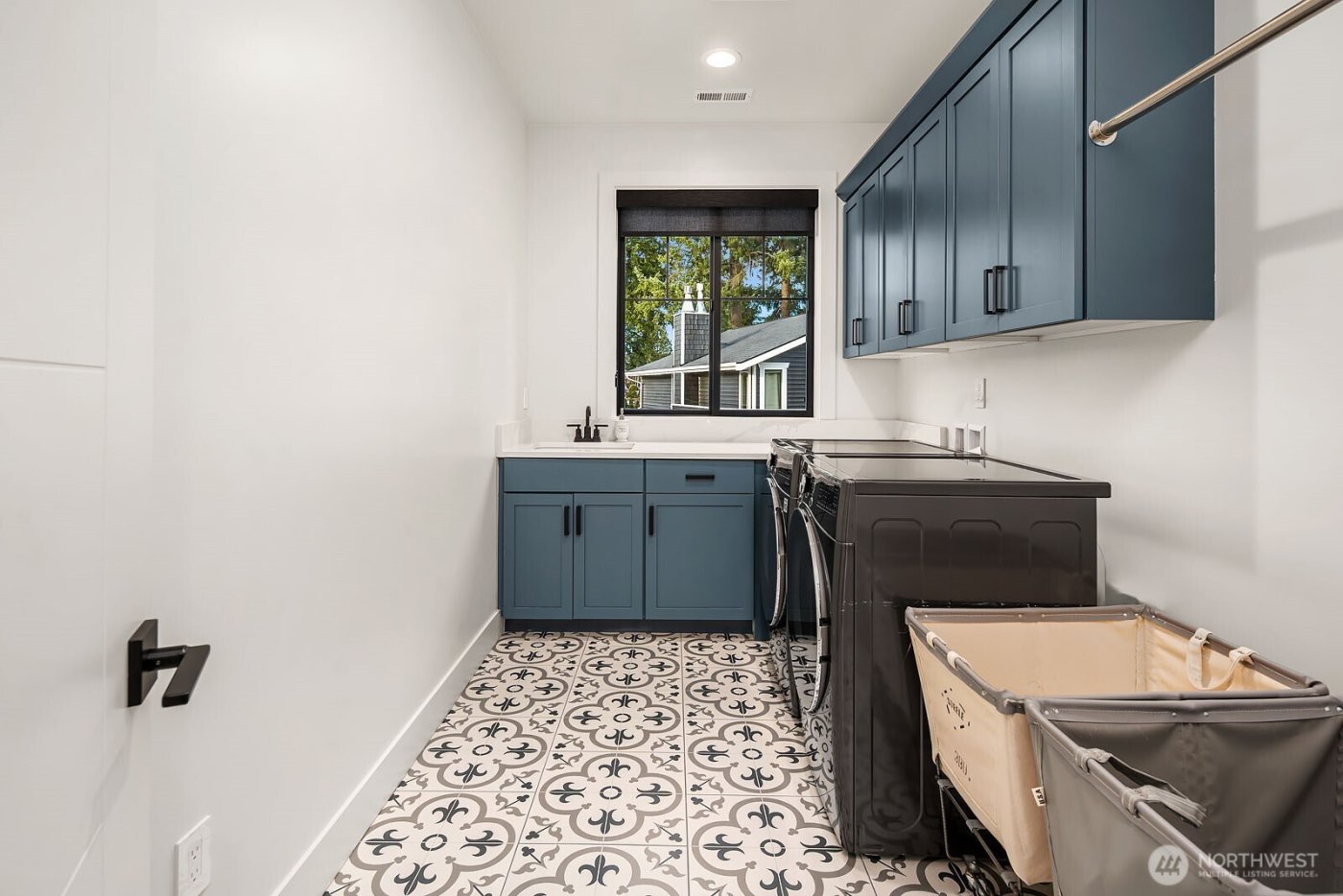 16902 141st Place NE, Woodinville, WA 98072