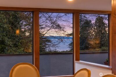 5601 43rd Avenue W, Seattle, WA 98199 - Photo 9