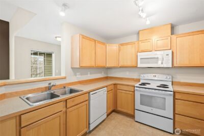 1103 63rd Street SE #E, Auburn, WA 98092 - Photo 9