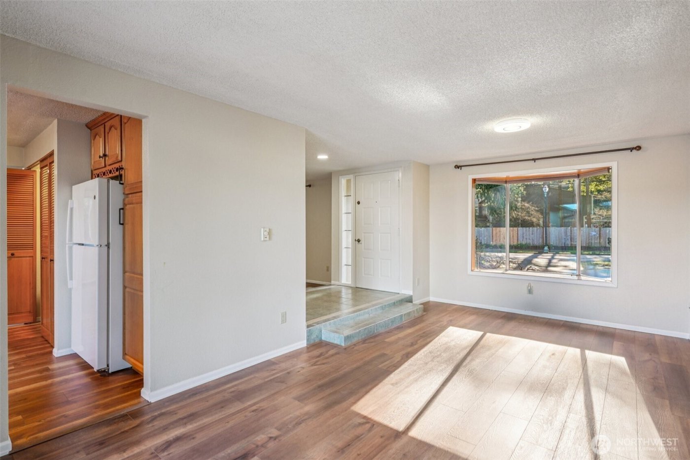 4708 Grandview Drive W, Tacoma, WA 98466