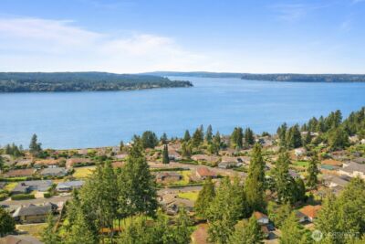 4708 Grandview Drive W, Tacoma, WA 98466 - Photo 6