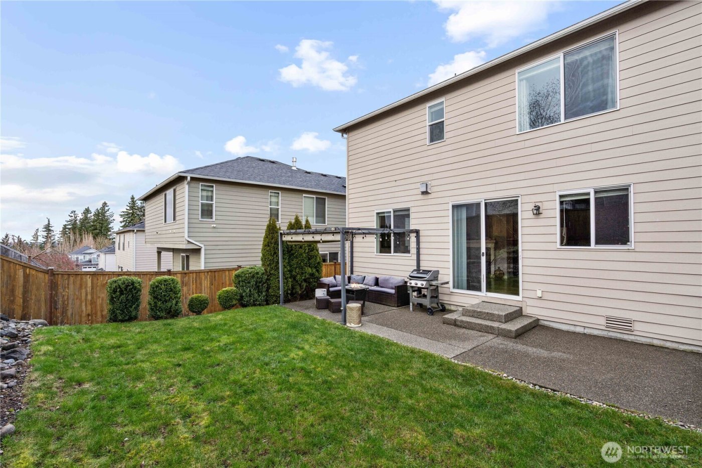 5531 Douglas Avenue SE, Auburn, WA 98092