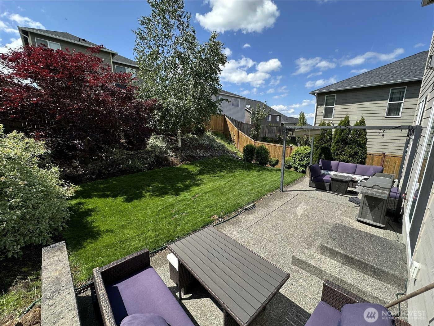 5531 Douglas Avenue SE, Auburn, WA 98092