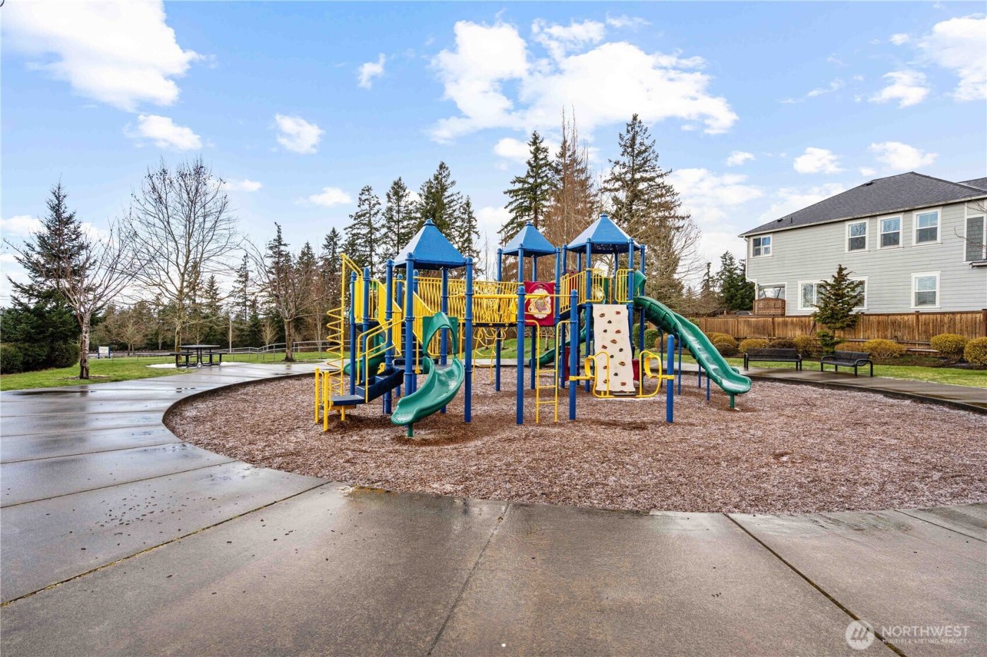 5531 Douglas Avenue SE, Auburn, WA 98092