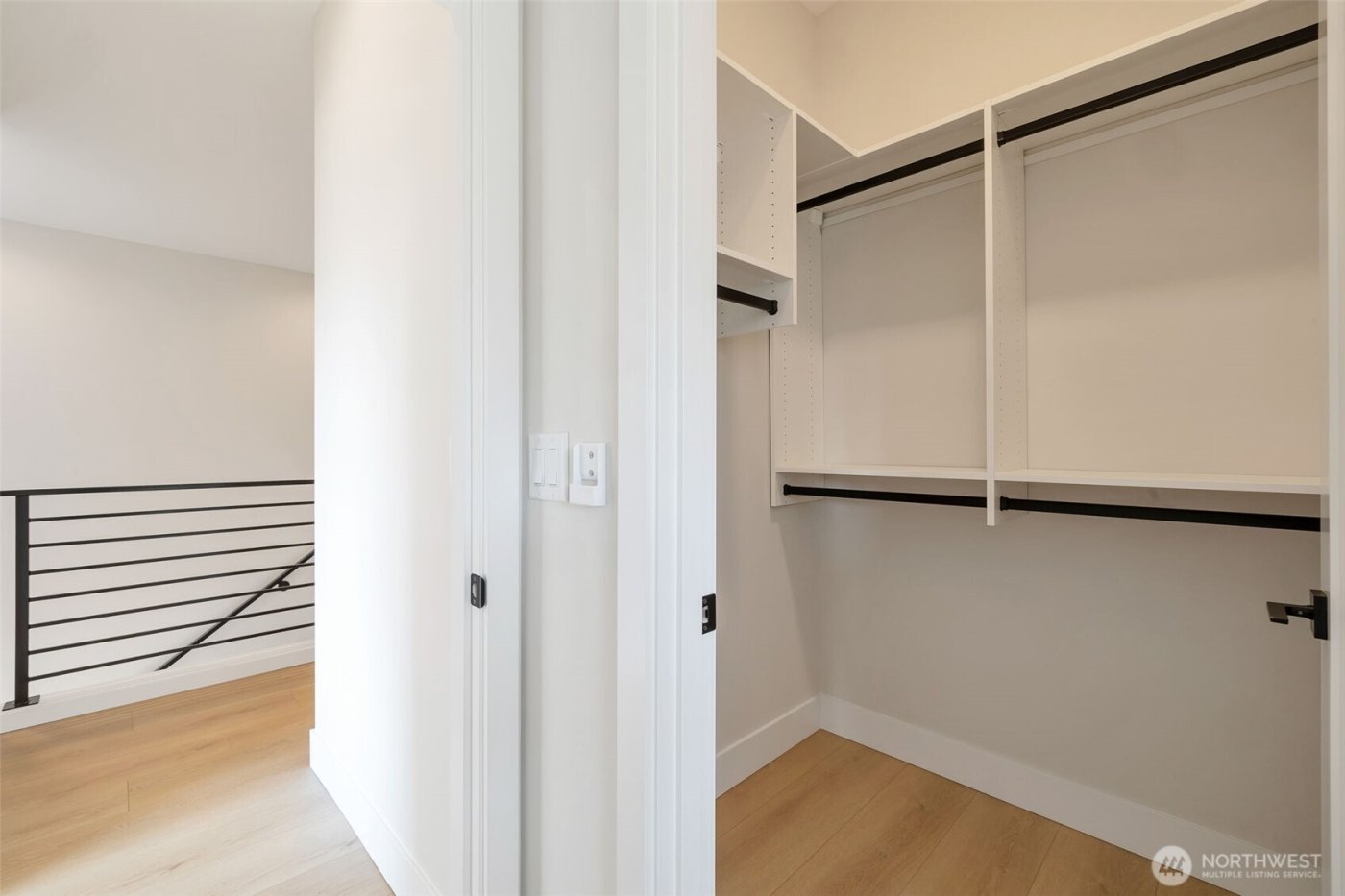 1603 SW Kenyon Street , Seattle, WA 98106