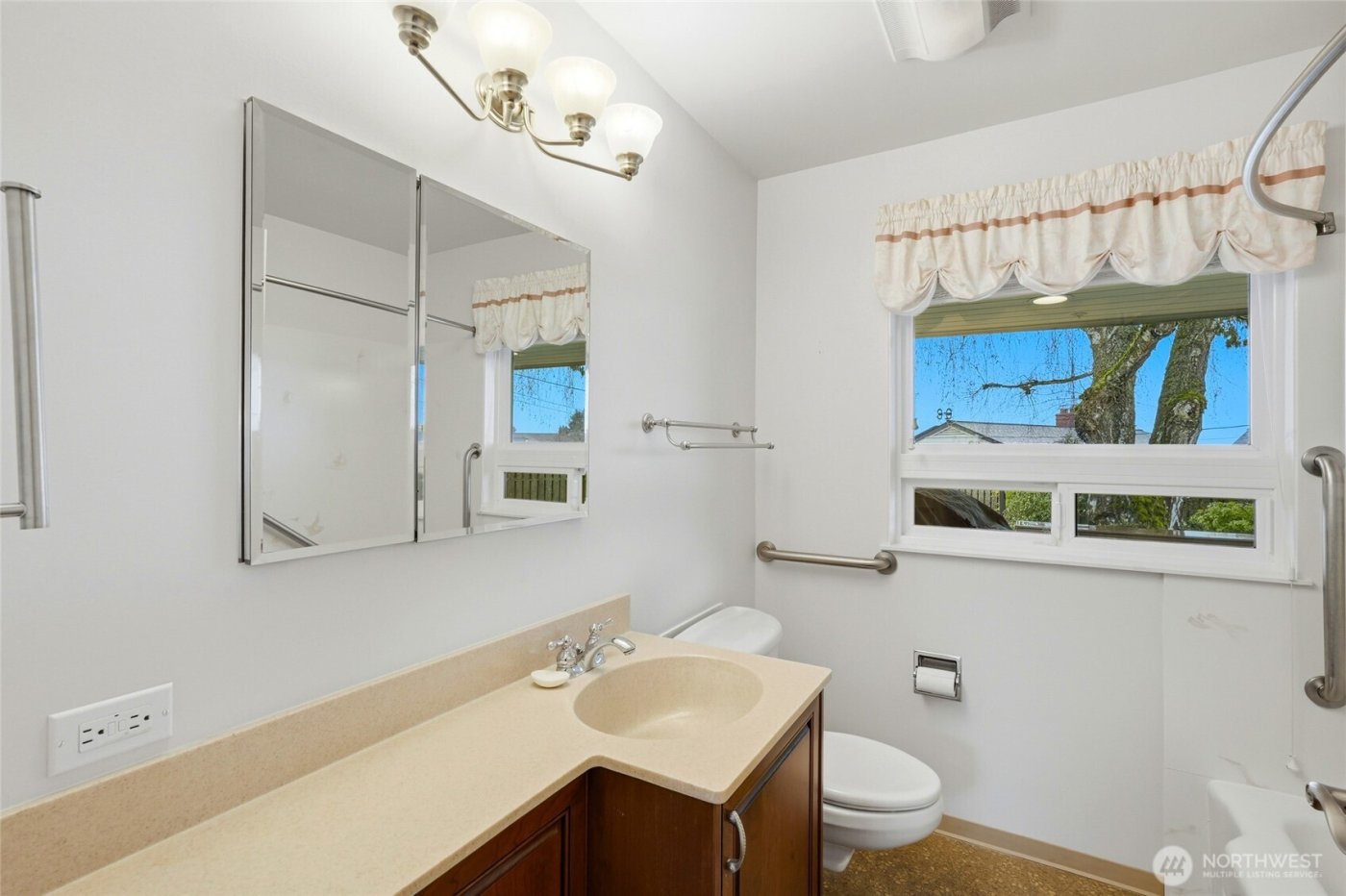 456 View Ridge Drive , Everett, WA 98203