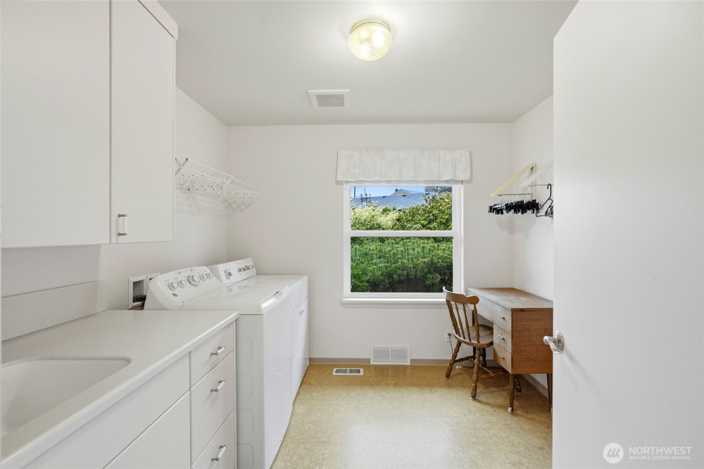 456 View Ridge Drive , Everett, WA 98203