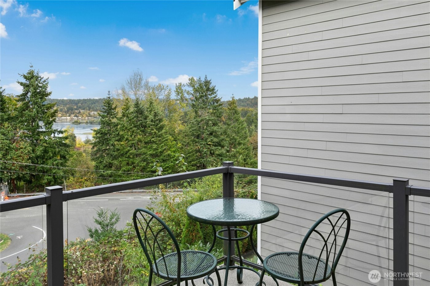 2744 NW Pine Cone Place , Issaquah, WA 98027