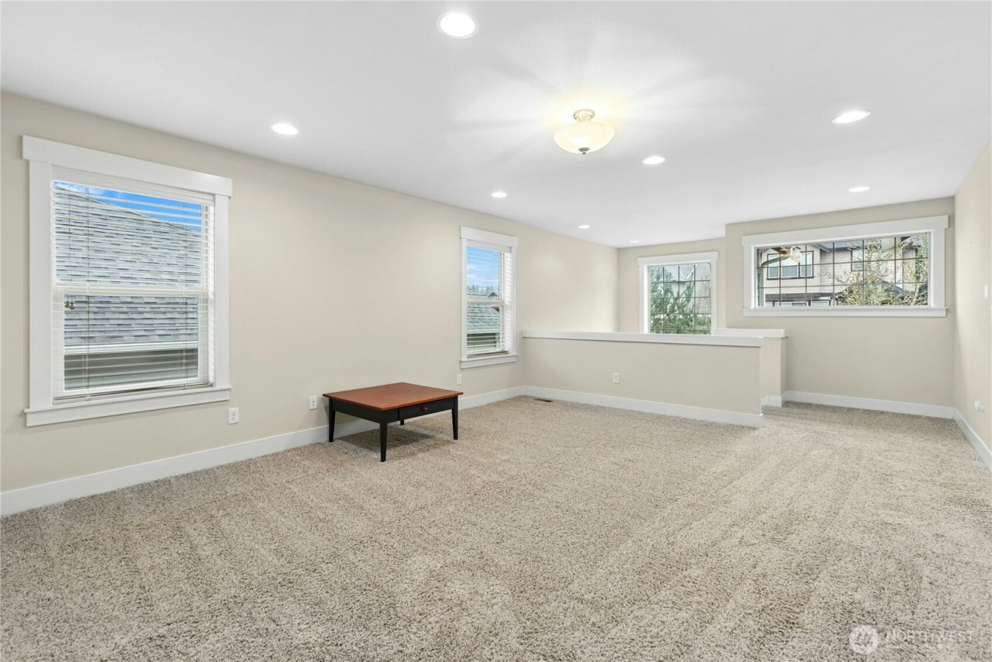 2744 NW Pine Cone Place , Issaquah, WA 98027