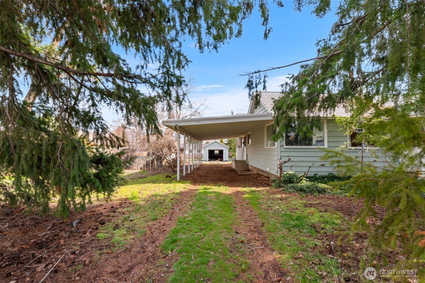 1003 Amherst , Wenatchee, WA 98801