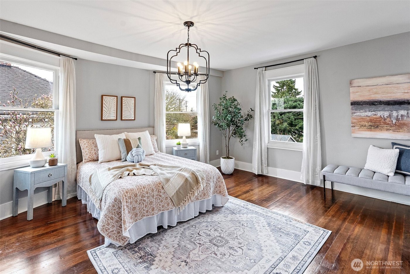 620 N Ainsworth Avenue , Tacoma, WA 98403