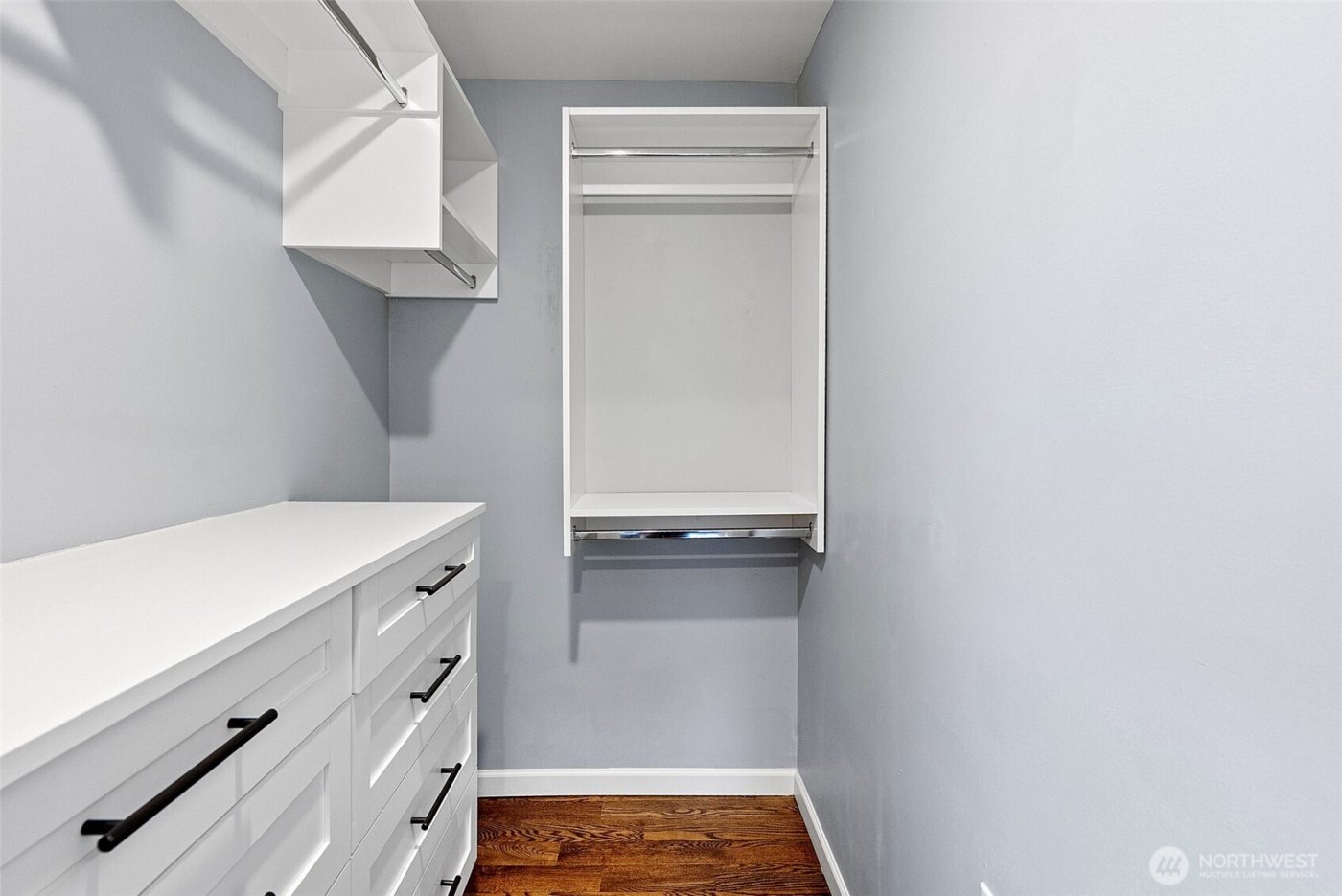 620 N Ainsworth Avenue , Tacoma, WA 98403