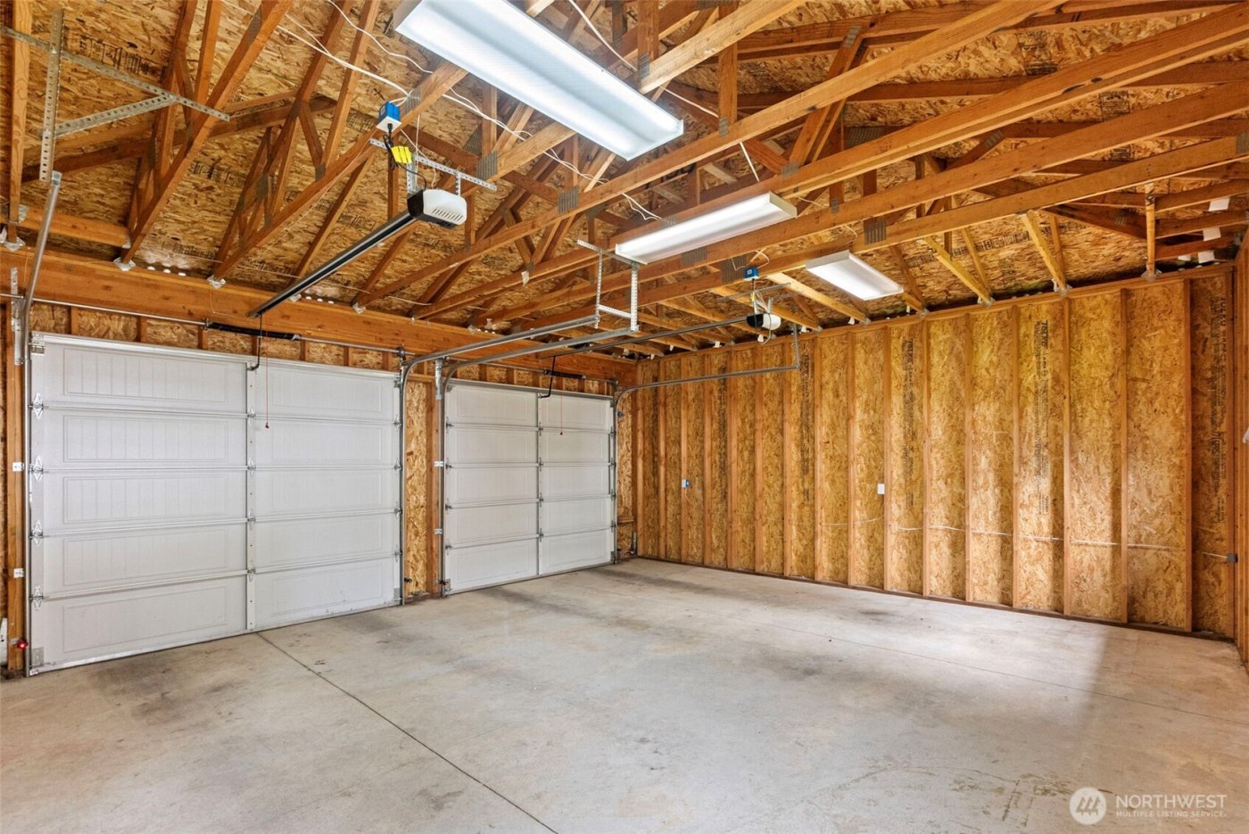 620 N Ainsworth Avenue , Tacoma, WA 98403