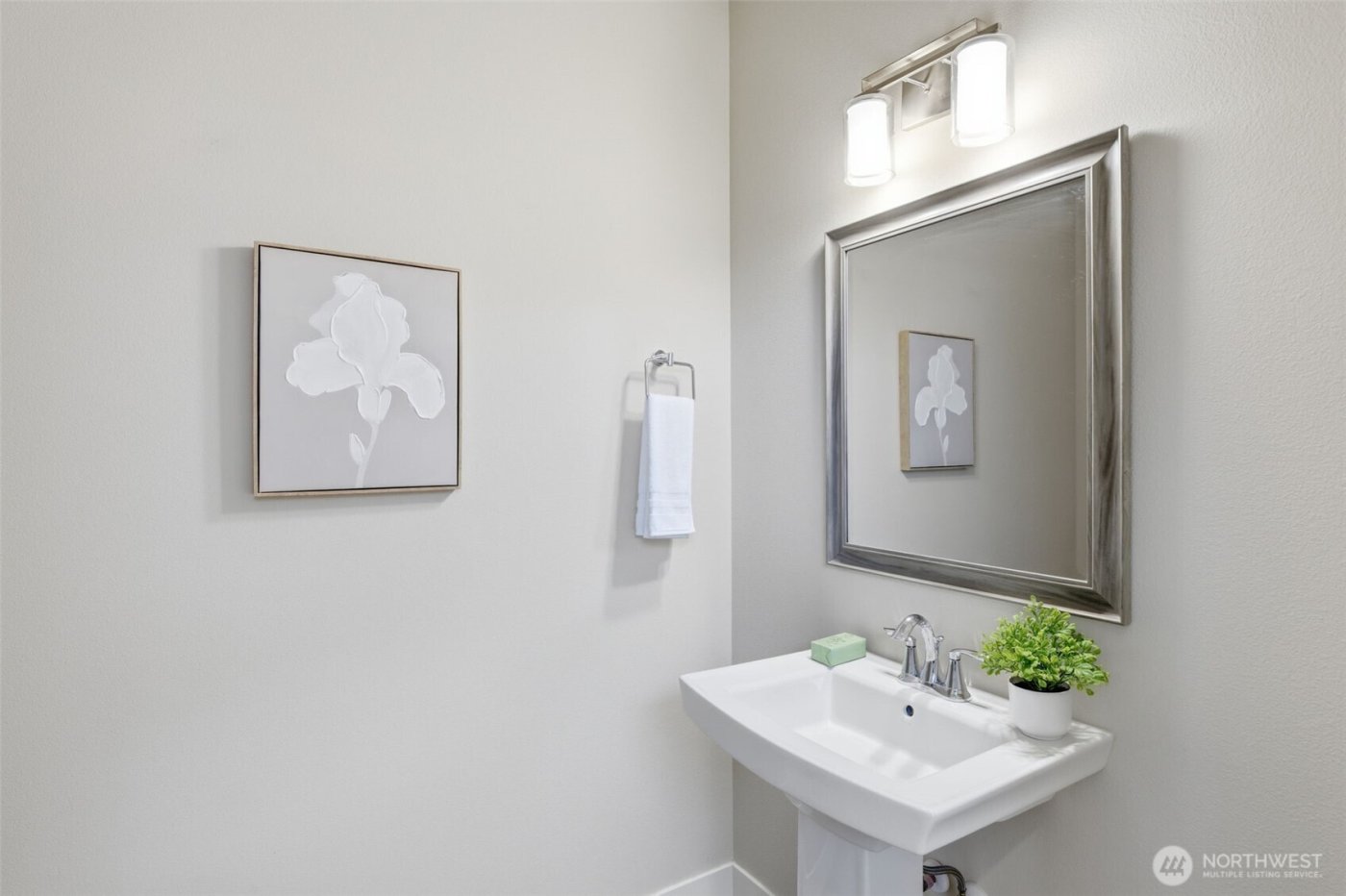 17725 115th Place SE, Renton, WA 98055-5237