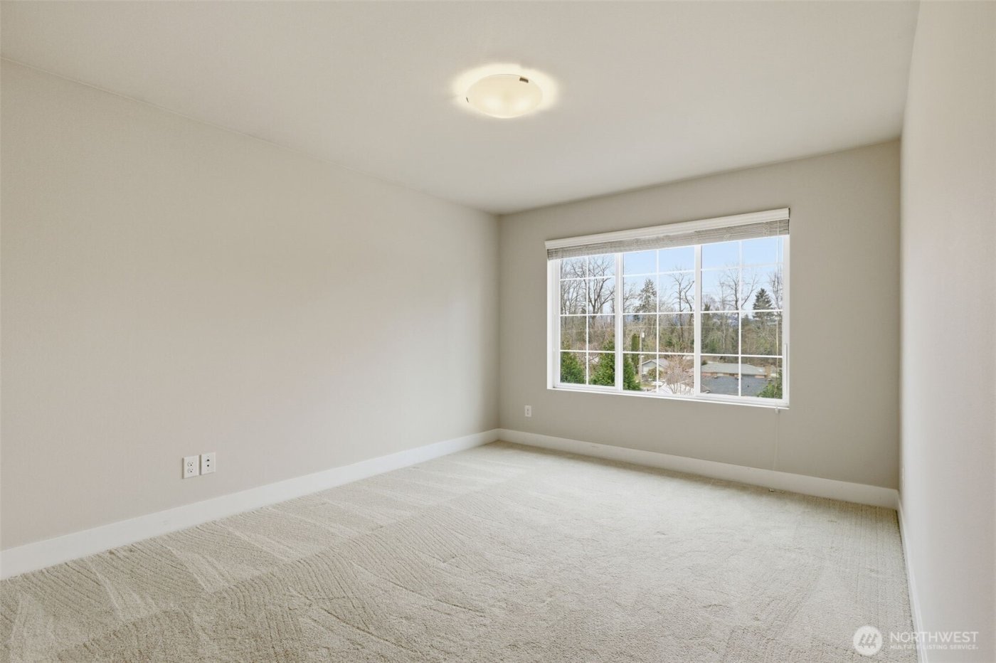 17725 115th Place SE, Renton, WA 98055-5237